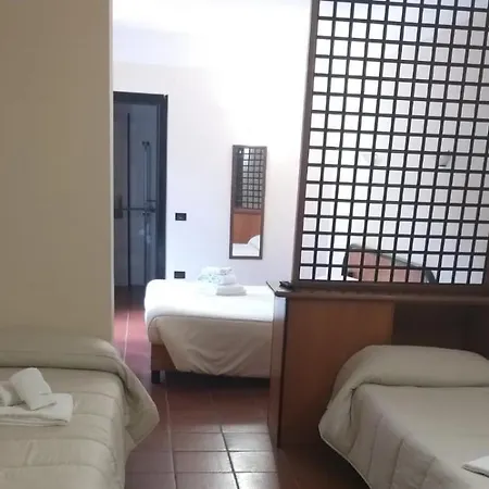 Lh Il Picchio ホテル ペスカッセーロリ