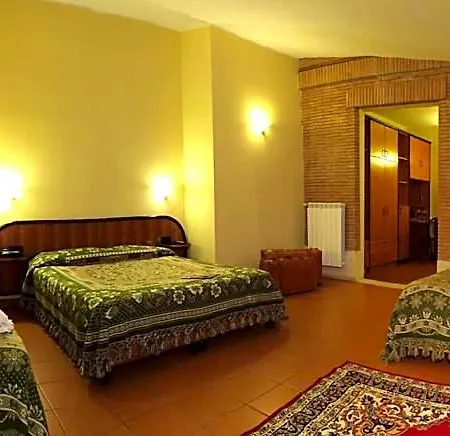 Hotel Lh Il Picchio 4*