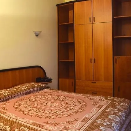 Lh Albergo Il Picchio Отель Пескассероли