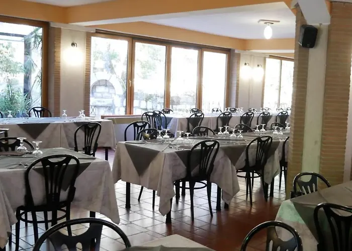 Lh Albergo Il Picchio Pescasseroli