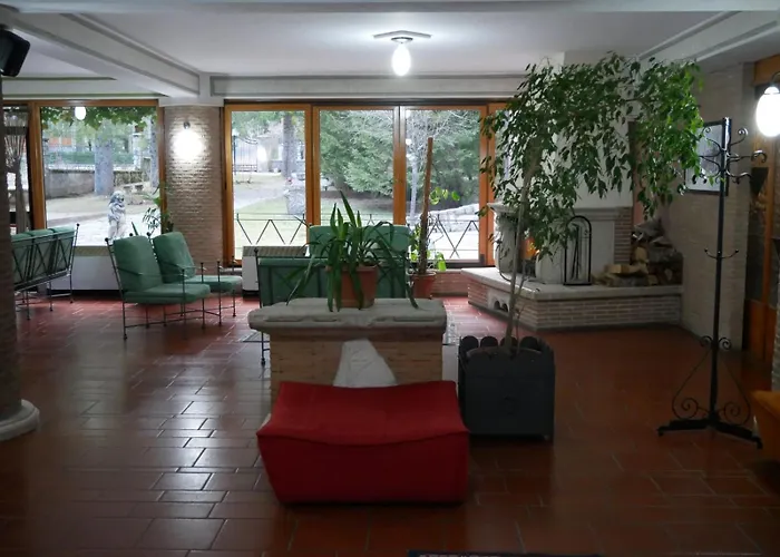 Lh Albergo Il Picchio