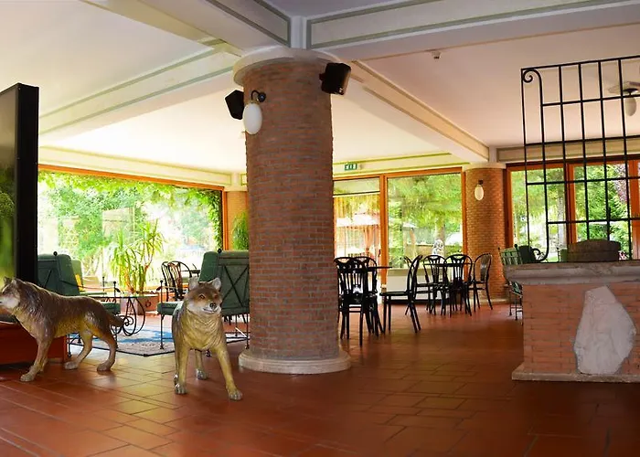 Lh Albergo Il Picchio